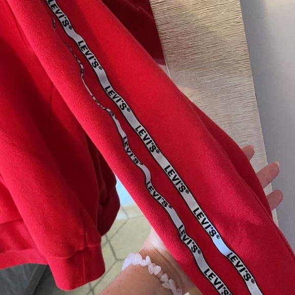 Levi’s Sleeve Tape Unbasic Hoodie - Picture 5 of 8